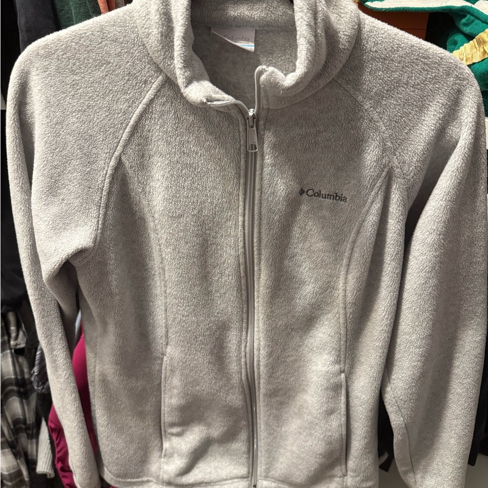 Columbia Light Gray Fleece Jacket